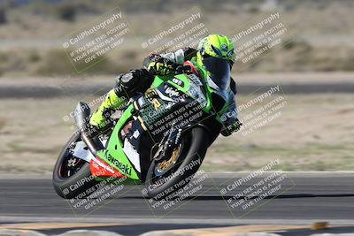 media/Jan-15-2026-Racers Edge (Thu) [[dfebeb70ab]]/3-B Group/Session 2 (Turn 11)/